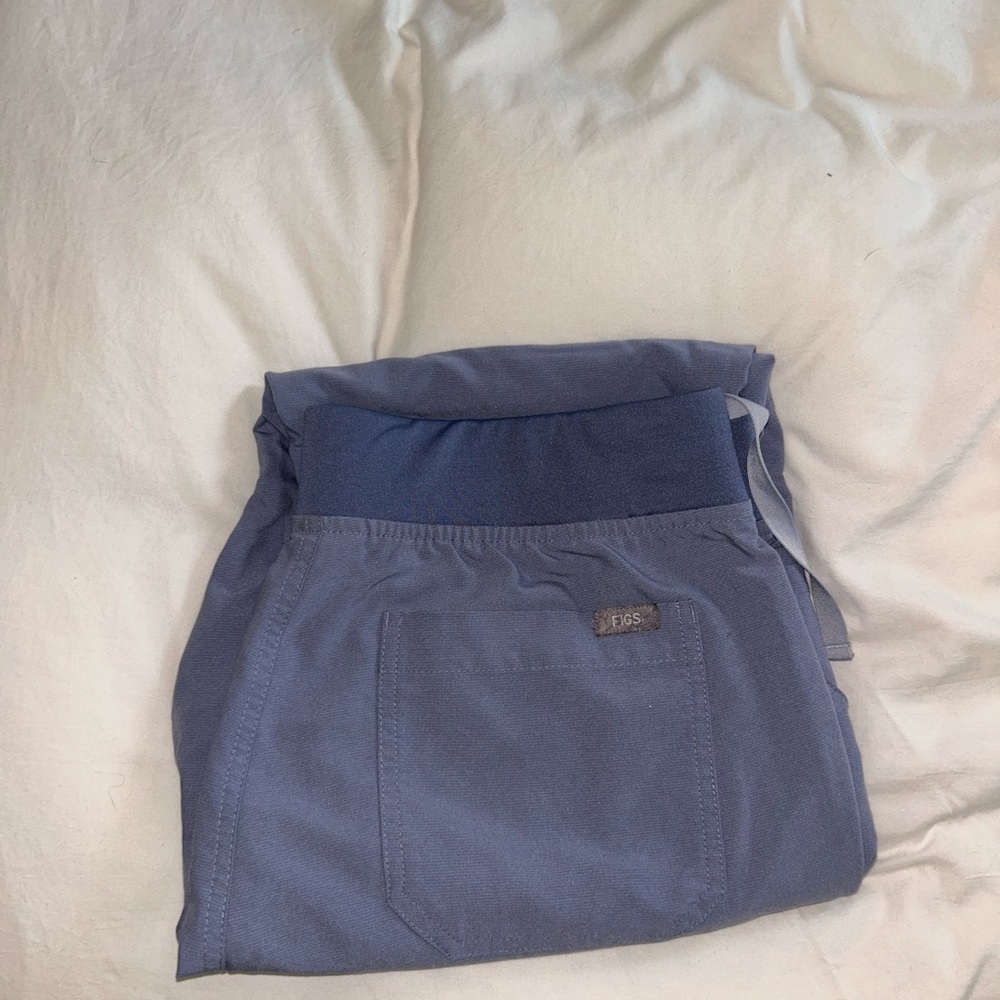 Figs Women's Straight Leg Pants in Vapor Space Blue